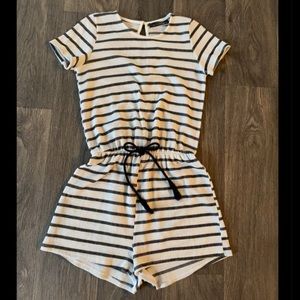 ~striped romper~